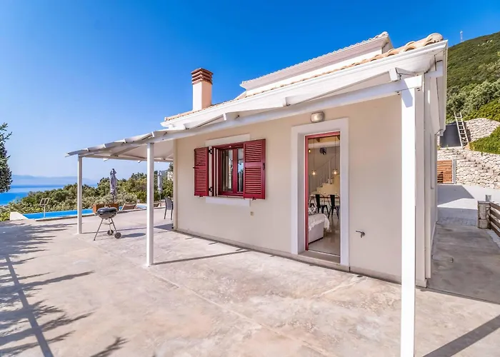 فيلة Anna Lefkas *